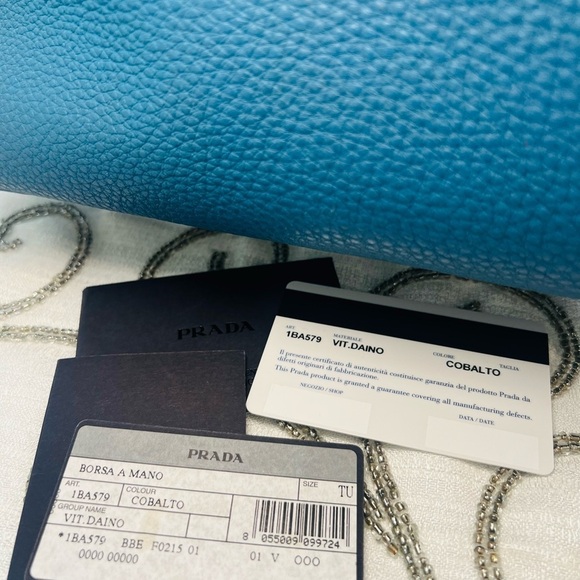 Prada Vitello Daino Tote/Handbag Colbalto Blue - Picture 2 of 13